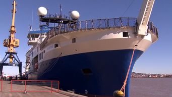 El buque científico Falkor (too) que explorará el fondo del mar uruguayo.&nbsp;