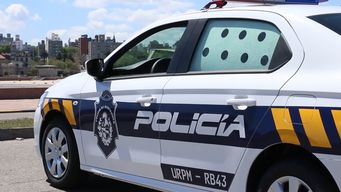 mujer fue violada en grupo en un departamento en cordon; policia detuvo a tres personas