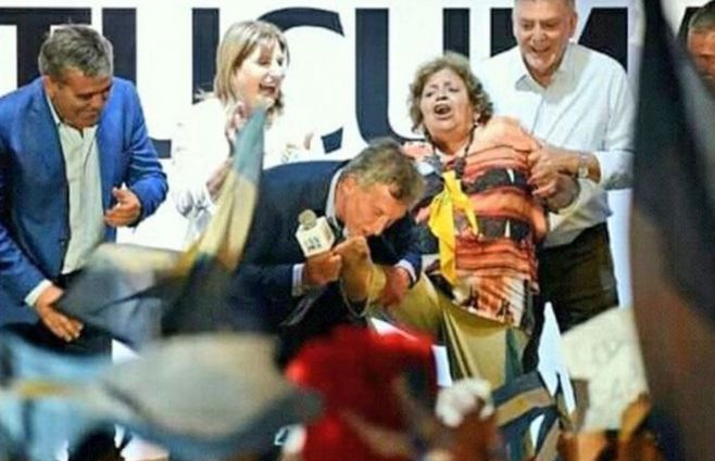 macri-beso.jpg