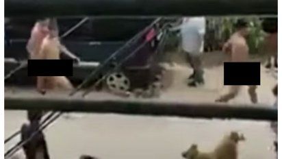 vecinos desnudan a tres rapineros y los pasean por el barrio en la matanza, argentina
