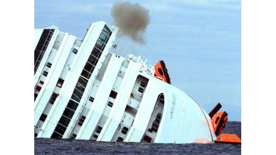 Náufraga del crucero recuerda a su tío muerto en el Titanic