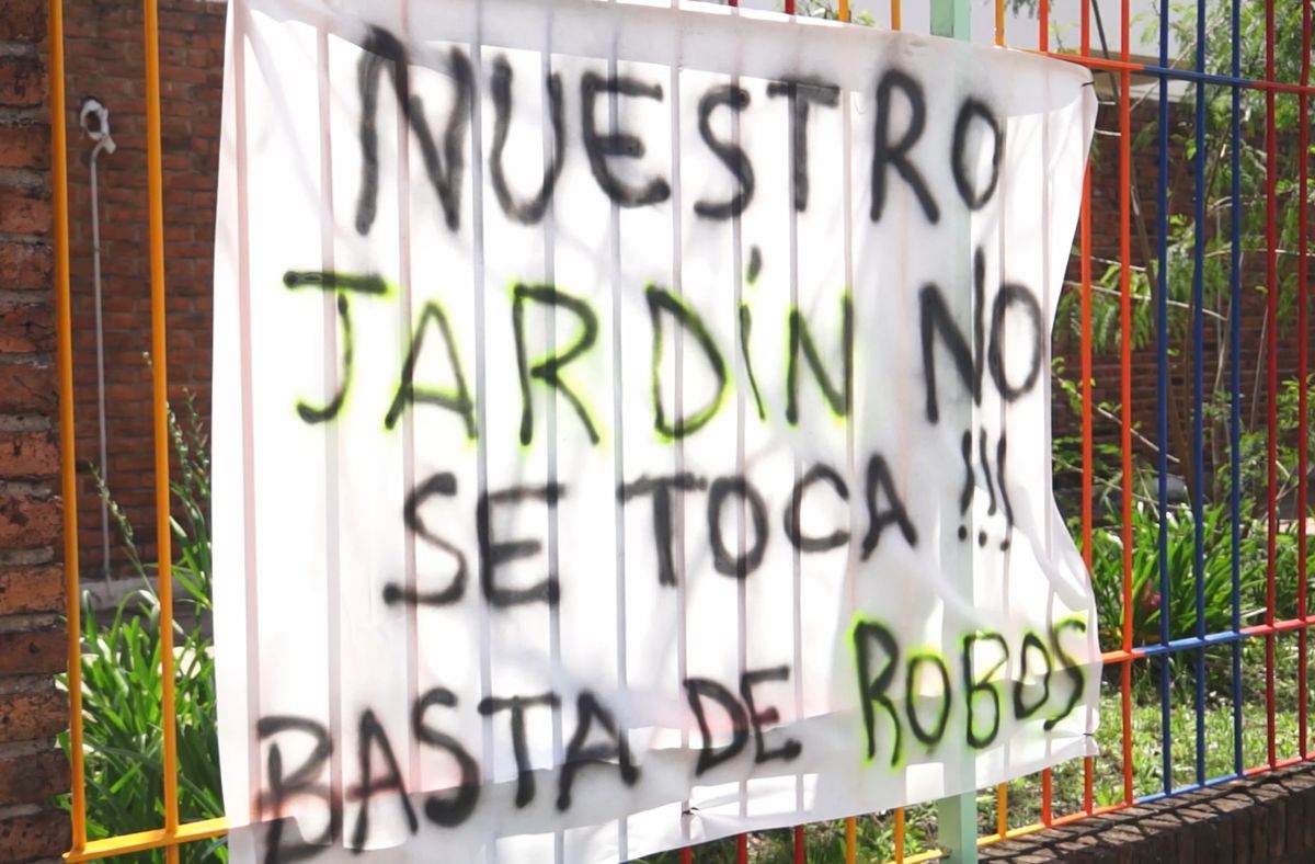 Robaron aires acondicionados en un jardín de infantes: delincuentes entraron dos veces en una misma semana