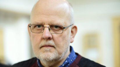 Thomas Quick, actualmente tiene 70 años y vive en un lugar secreto tratando de rehacer su vida