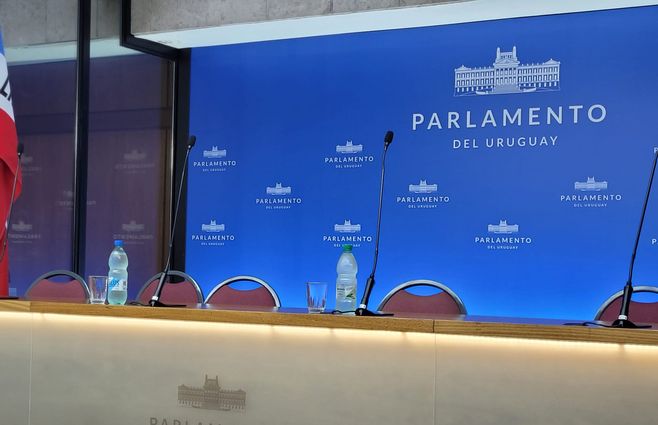 Parlamento-sala-de-prensa-mayo.jpg