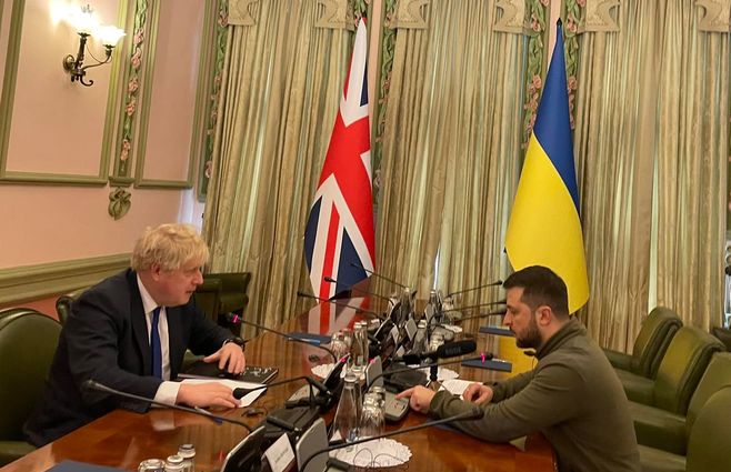 Boris Johnson visita a Zelenski en Kiev. Foto: Andrij Sybiha en Facebook.