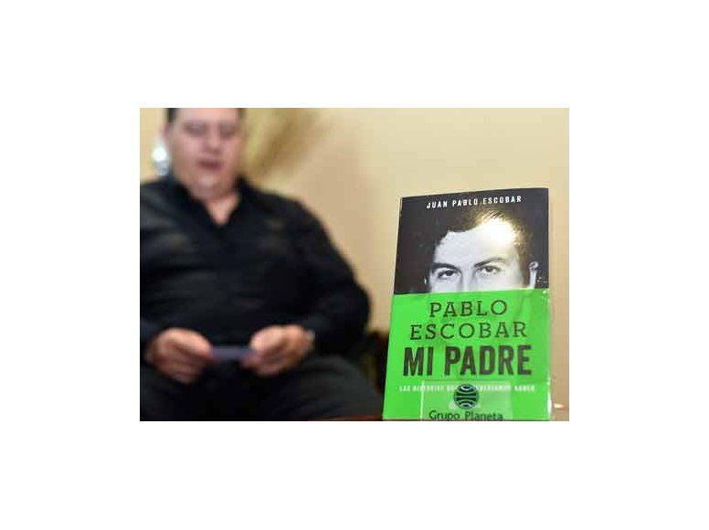 Publican un libro escrito por el hijo de Pablo Escobar