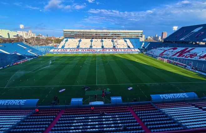 Foto: Martín Charquero, Subrayado. Previa de Nacional – Liverpool en el Gran Parque Central.