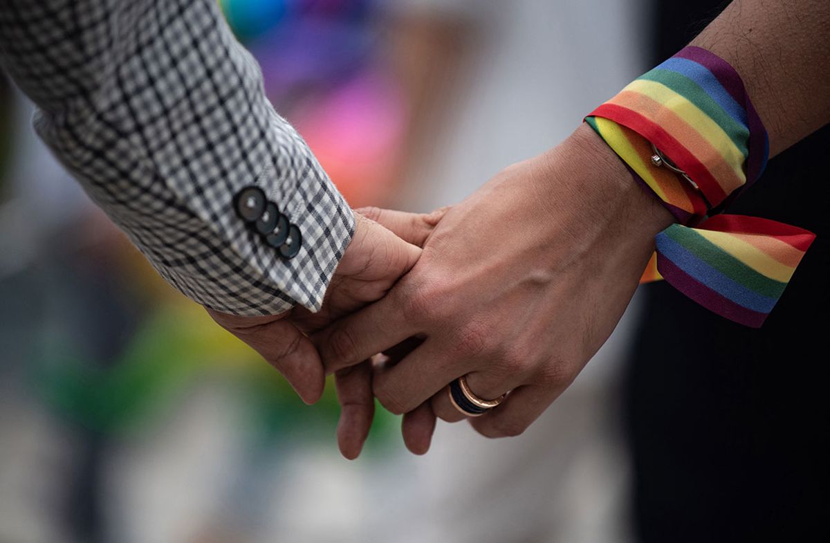 Proyecto de ley regula la asignación de apellidos para hijos de parejas homosexuales
