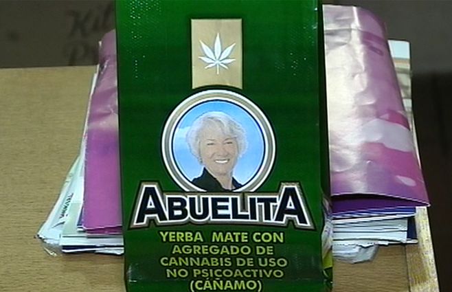 abuelita-yerba-cannabis.jpg