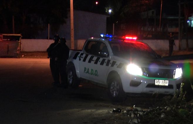 pado-policia-noche-movil.jpg