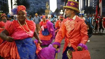 intendencia realiza operativo de limpieza por desfile de llamadas 2024