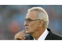 Jorge Fossati vuelve a ser seleccionador de Catar, en lugar de Carreño