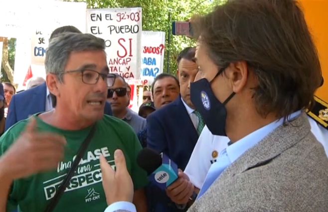 Presidente de FANCAP Gerardo Rodríguez con el presidente Lacalle Pou en Minas, el lunes 14 de marzo.