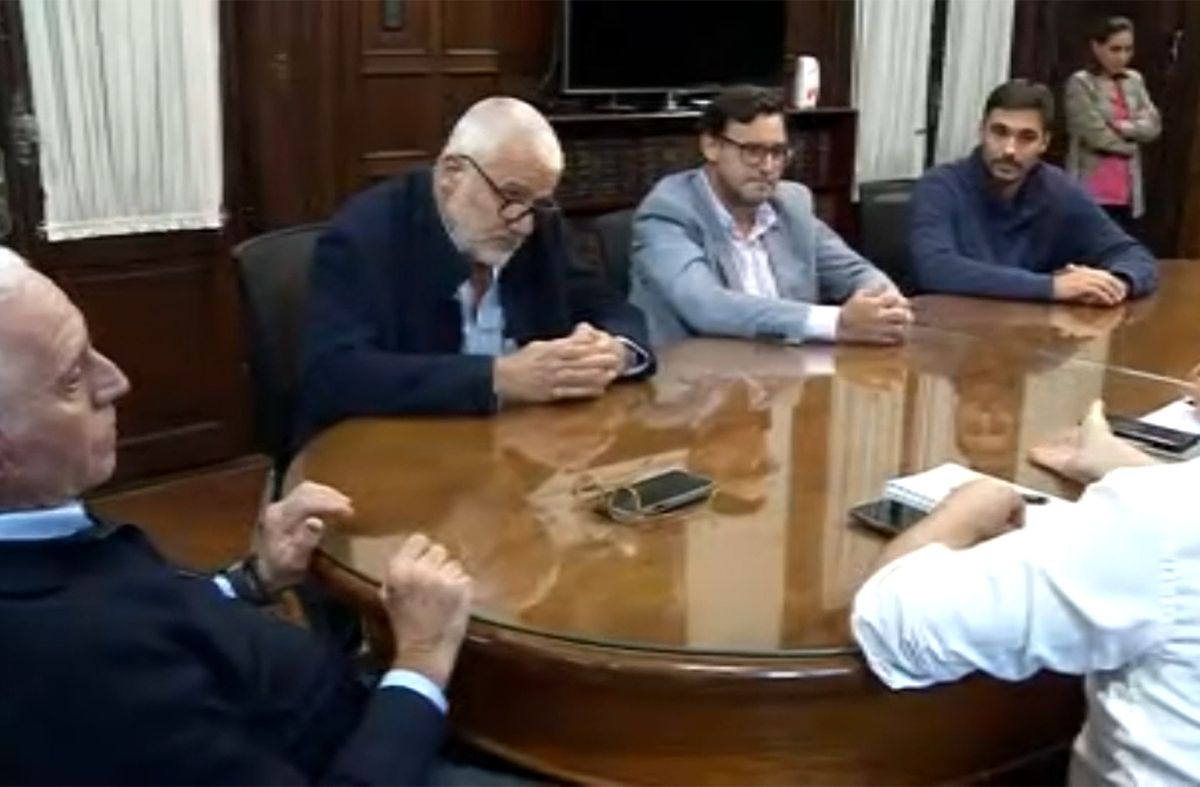 Representantes de PedidosYa se reunieron con Negro para expresarle preocupación por muerte de repartidores