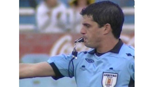 Fernando Cabrera arbitrará Nacional y Roberto Silvera Peñarol