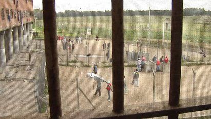 cabildo abierto propone prision domiciliaria a mayores de 65 anos