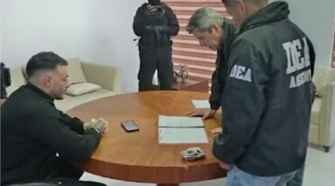Sebastián Marset se declaró no culpable de los cargos que lo acusa Estados Unidos y va a juicio. Foto: TV oficial de Bolivia. Sebastián Marset se declaró no culpable de los cargos que lo acusa Estados Unidos y va a juicio. Foto: TV oficial de Bolivia.