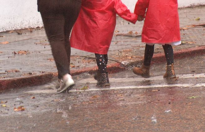 pilot-agua-lluvia-montevideo-tormentas-camperas-lluvias-impermeable.jpg