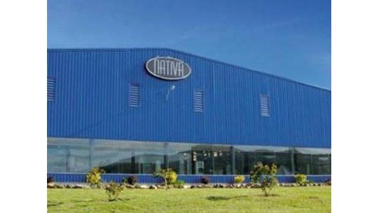 Agua mineral Nativa cambia de dueño y gremio denuncia vaciamiento