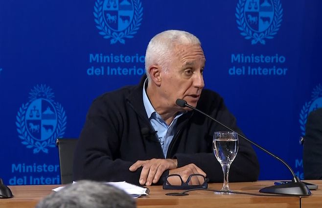carlos-negro-ministro-del-interior-conferencia.jpg