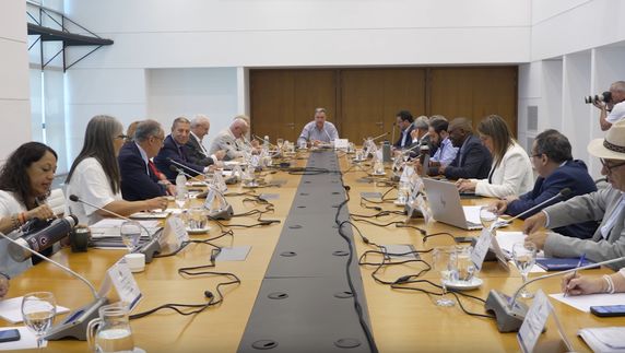 Orsi encabezará este viernes el Consejo de Ministros en días de definiciones sobre el contrato con Cardama