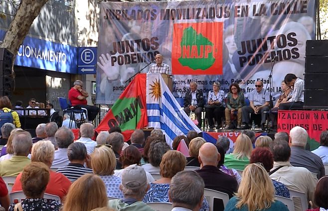 JUBILADOS-PENSIONISTAS-MOVILIZACION-MARCHA-RECLAMO-ACTO.jpg
