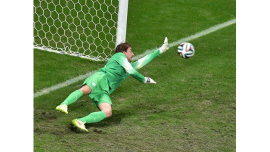 Van Gaal explicó su estrategia con los arqueros y los penales