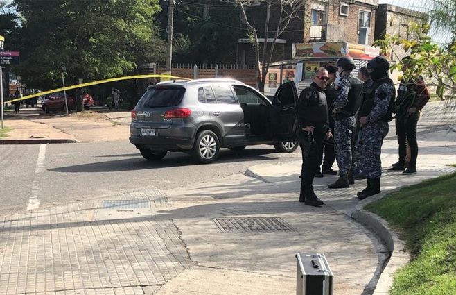 Despliegue policial en los alrededores del Nuevo Centro Shopping