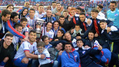 nacional  campeon del intermedio 2018 tras imponerse ante torque