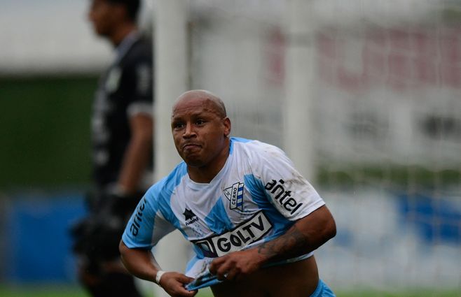 romario-acuña-gol-cerro-rampla-intermedio-2018.jpg