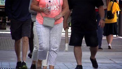 el 65% de los adultos y el 40% de los ninos uruguayos padece obesidad o sobrepeso