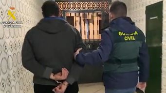 uruguayo condenado a siete anos de carcel en espana por posesion y distribucion de pornografia infantil