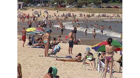 Previa de Reyes veraniega; fin de semana con mucho calor y viento