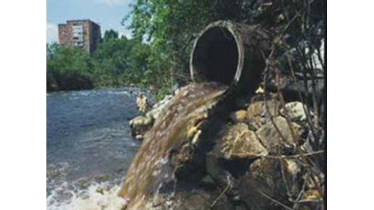 Desalinizar el Plata, un embalse en Casupá o el acuífero Raigón