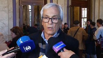juan castillo: dimos nuestra opinion y despues salio el presidente a hablar, a marcar la posicion del gobierno