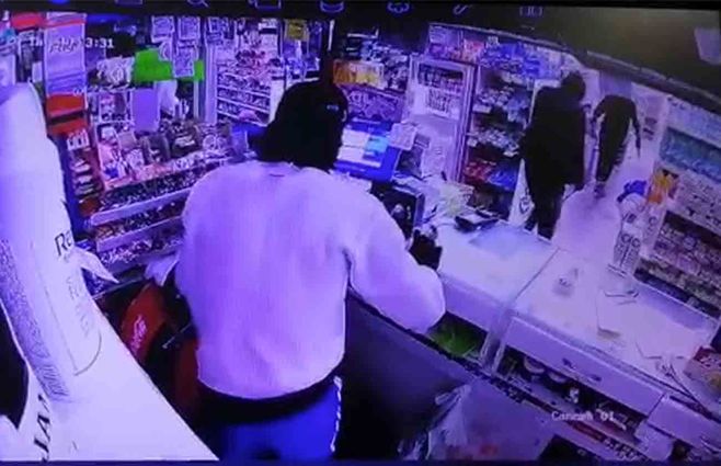 delincuentes-robo-supermercado-carrasco-norte.jpg
