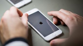 telefonos apple y android hackeados por spyware italiano, segun google
