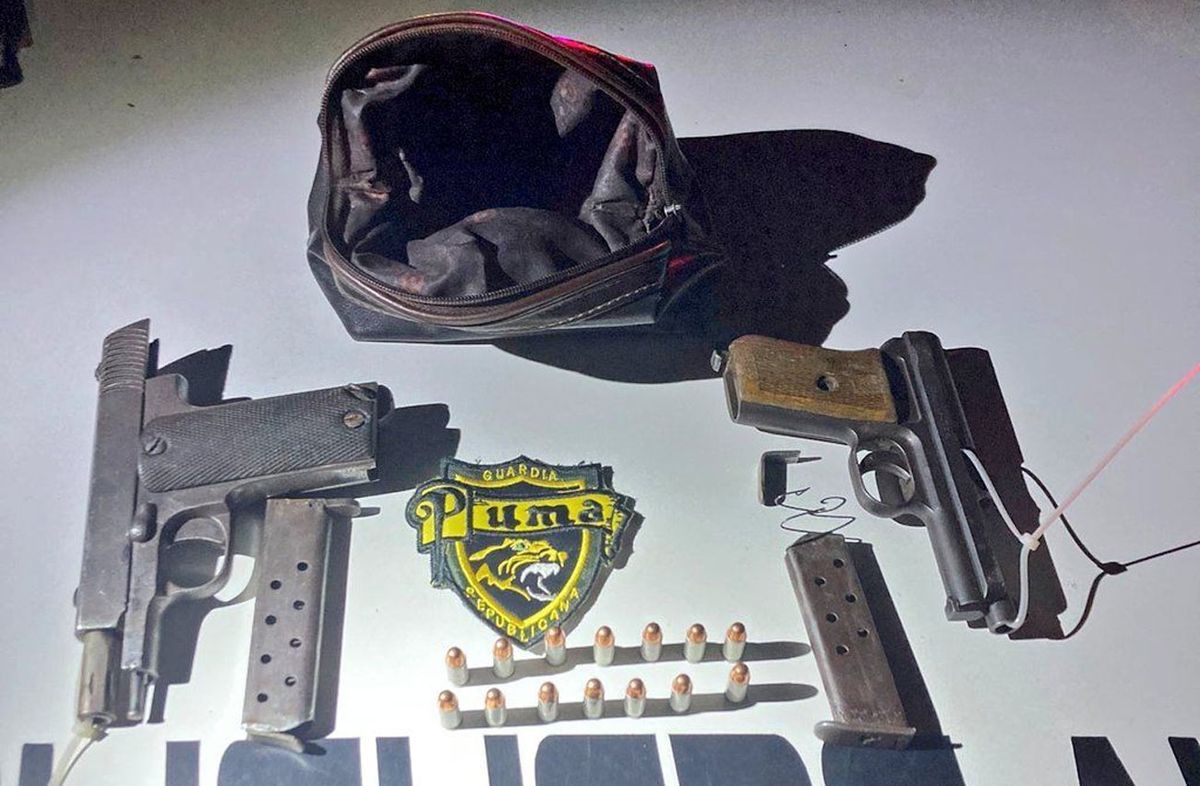 Foto cedida a Subrayado. Lo incautado tras la persecución. Foto cedida a Subrayado. Lo incautado tras la persecución.