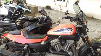 cerro largo: 9 imputados por maniobra con motos y autos robados en brasil