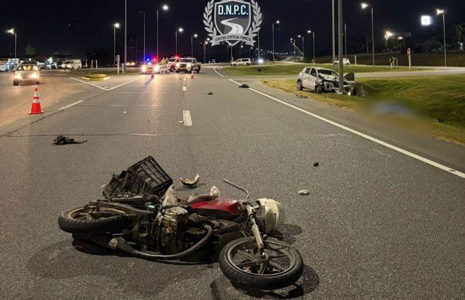 El accidente donde murió el hombre de 57 años que iba en moto. Foto: Policía Caminera.