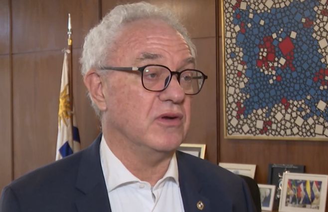 lubetkin-mario-canciller-viaje