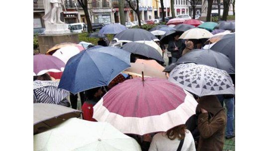 Al sur del país mejoran de a poco las condiciones meteorológicas