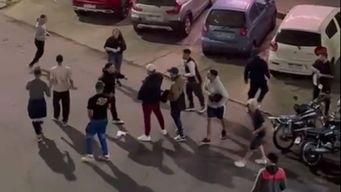 Herido de bala tras incidentes entre hinchas de Atenas y Larre Borges.&nbsp;