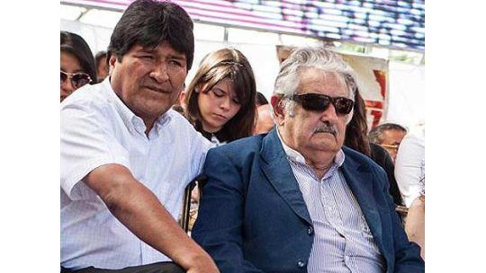 Mujica: “Hay que estar al lado de Venezuela”