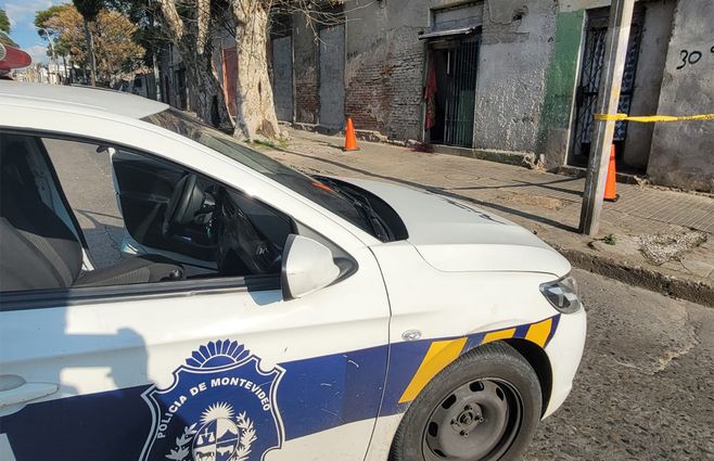 policia-baleado-villa-española-1-agosto serratosa y corrales.jpg
