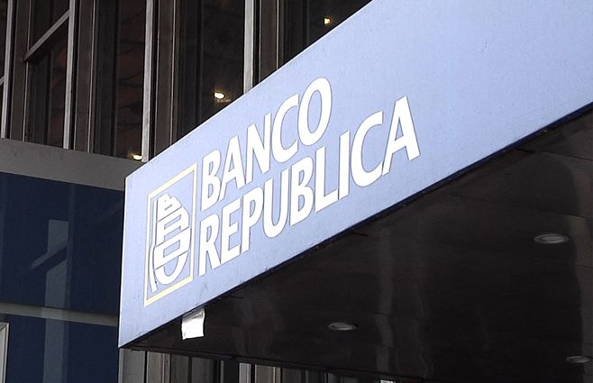 banco-republica-fachada-archivo-19-de-junio.jpg