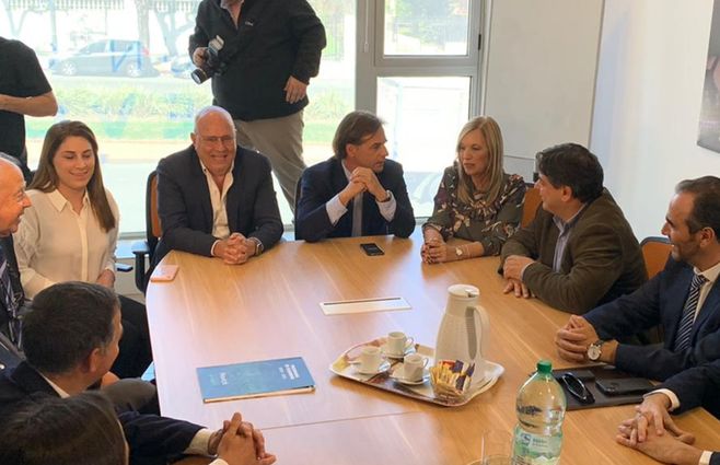 Lacalle-Con-Novick-en-el-comando.jpg