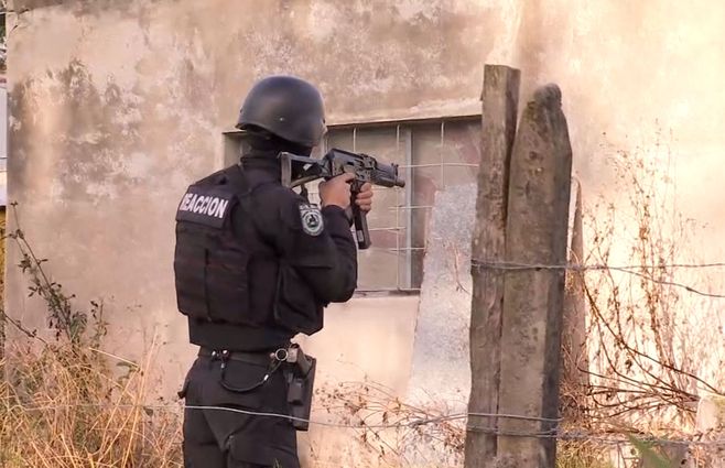 policía-allanamientos.jpg