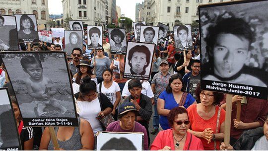Escándalo y protesta en Perú por indulto a Fujimori