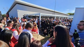 Lacalle Pou en Villa Constitución. Foto: Sergio Senisa.&nbsp;